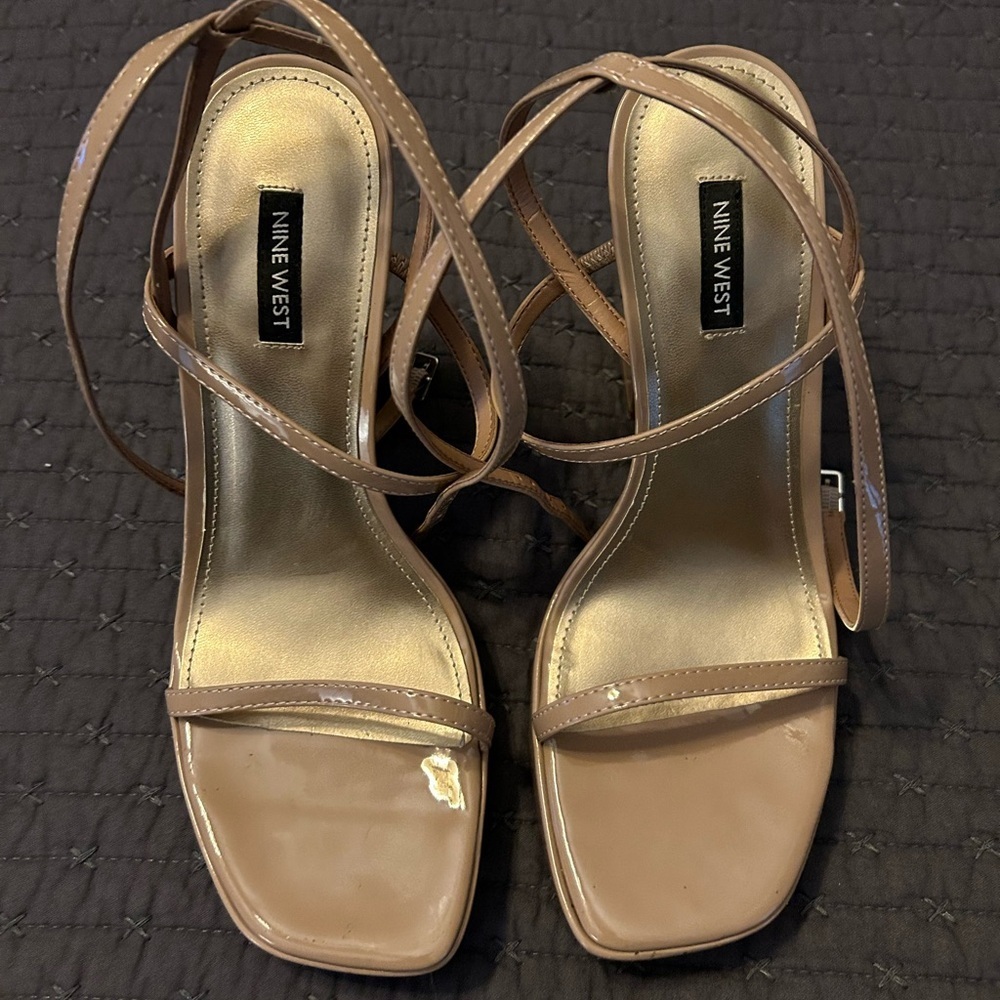 Nine West Women’s Benz Strappy Platform Sandals. Nude Size 10 - Picture 3 of 9